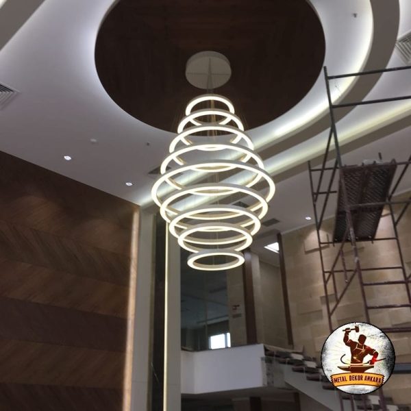 Dikey spiral ring LED avize lobi