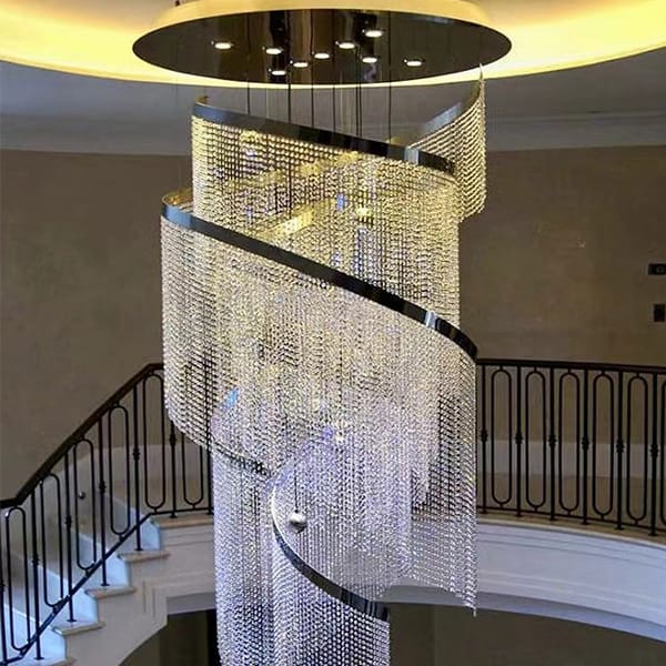 Helezon kristal avize modeli, sarmal krom bantlı uzun gövdeli düğün salonu aydınlatması