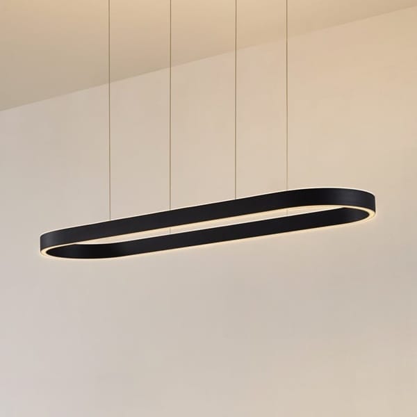 Siyah oval halka gövdeli entegre LED avize, çelik tel askılı modern armatür